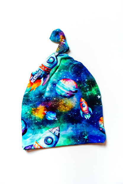 Cosmic Flight - Swaddle with Hat